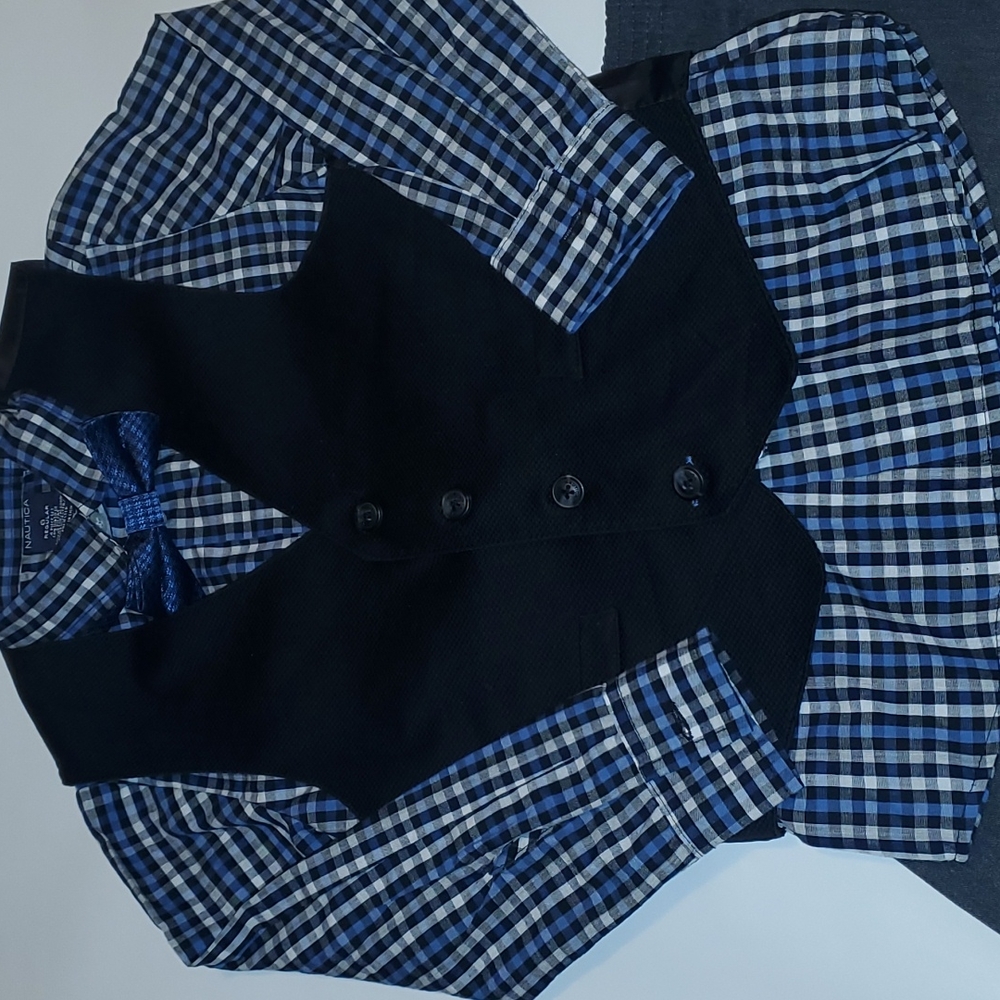 4 piece Nautica suit - Picture 2 of 6